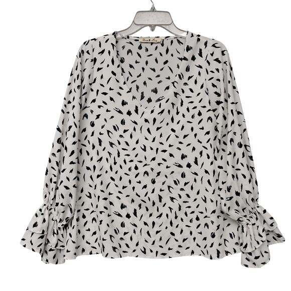Vine & Love Blouse Size Medium White with Black Brushstroke Print Long Sleeve - Picture 3 of 8